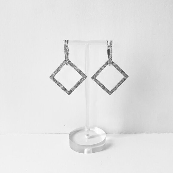 Square Dangle Night Out Earring - Picture 3 of 6